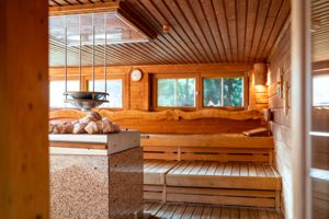 Waldhotel Tannenhuschen Ruusu-Sauna-Rosensauna